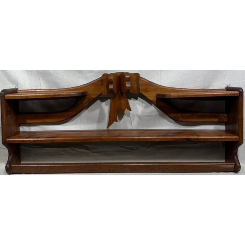Vintage Walnut Wood Quilt Rack Wall Shelf Carved Bow Ribbon Display 38in GP 92